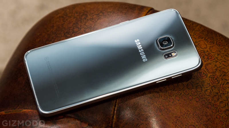 Illustration for article titled The Galaxy S6 Edge Plus: Yep, It Certainly Is Bigger